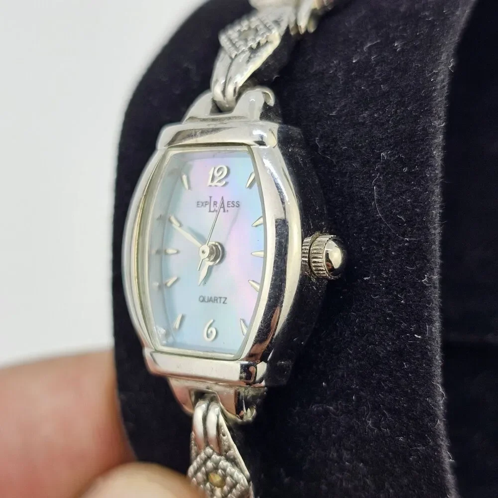 LA Express Women's Watch 18MM Blue Dial Gray Bracelet Band‎ 6